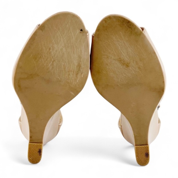 STEVE MADDEN DAINTYYY Tan Patent Leather High Heels Wedges Pumps Women's Sz 8M​ - Picture 5 of 5